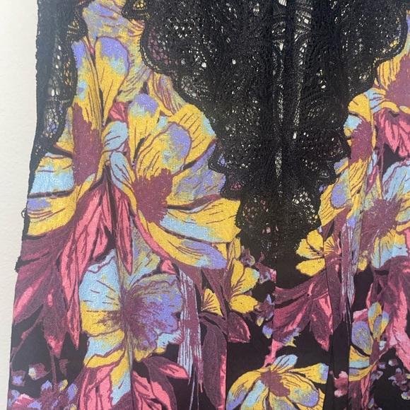 Free People XS Intimates collection - Picture 6 of 6